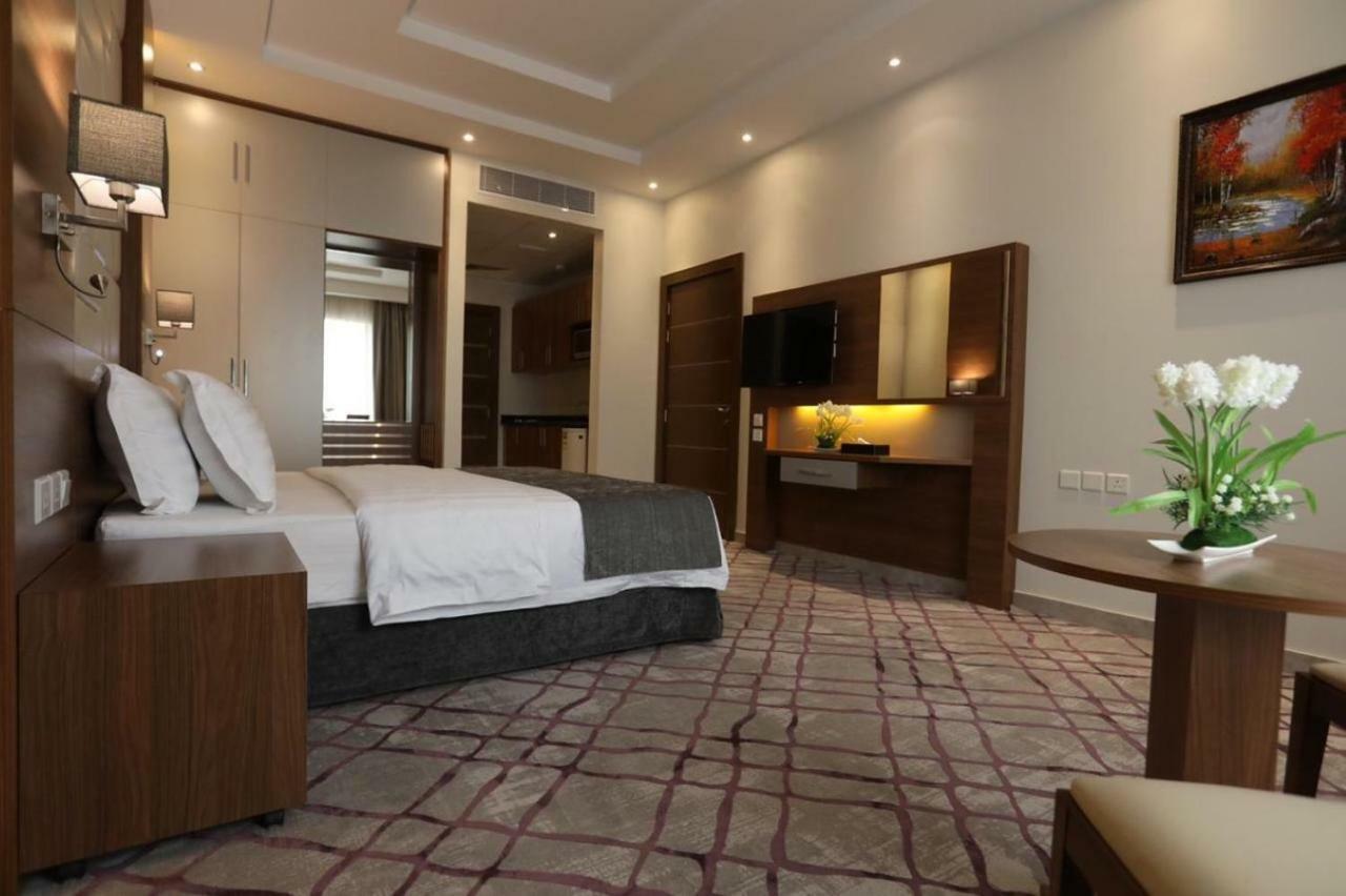 Diamond Tower Hotel Jeddah Exterior photo